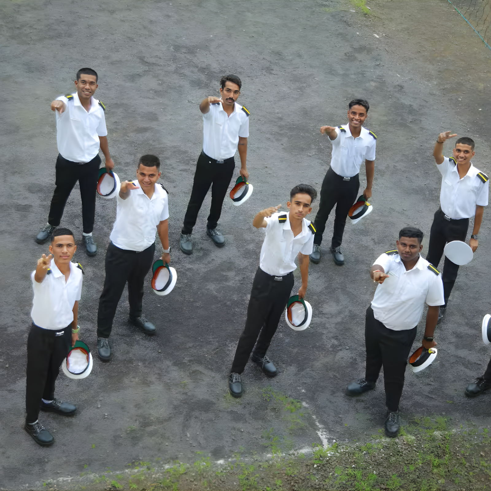 Siyaram's Shipping Services